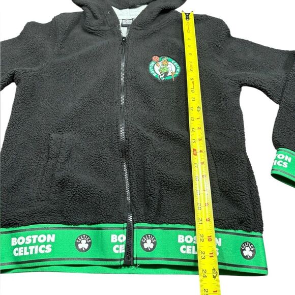 Authentic Ultra GAME Boston Celtics Embroidered  Lettering Hoodie Womens Medium - Picture 11 of 12
